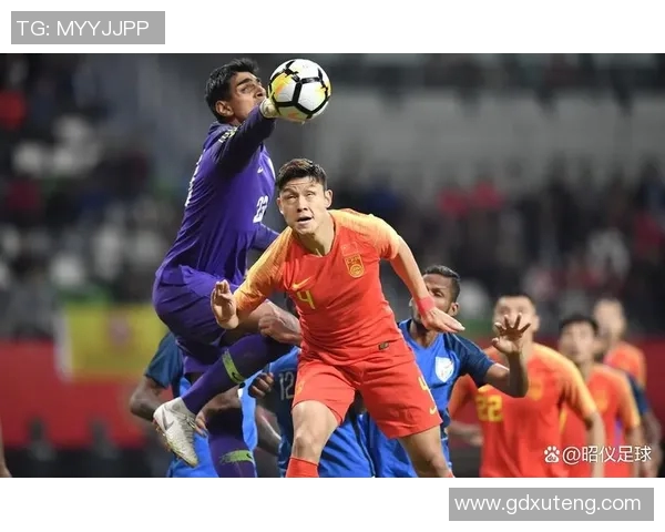 印度男足球明星的崛起与成就探讨及其对足球发展的影响