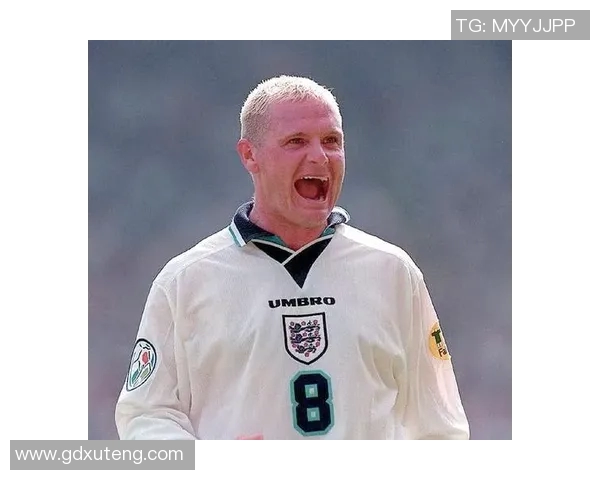 大鼻子足球明星是谁揭秘他在绿茵场上的传奇故事与成就